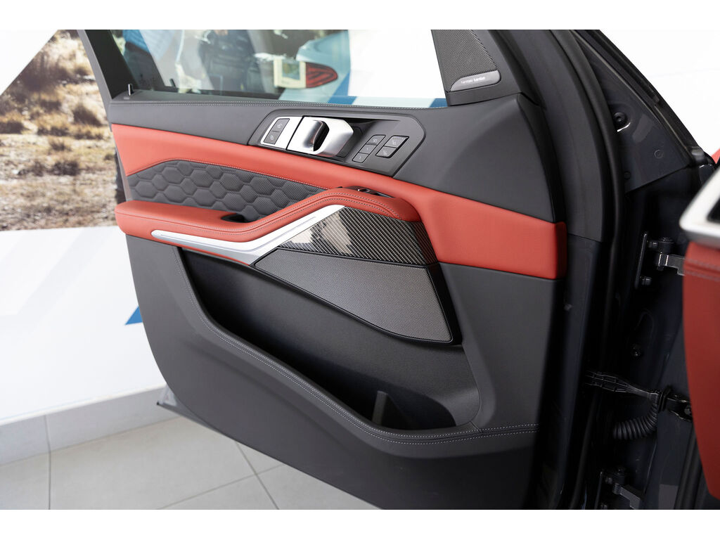 2023 BMW X5 M Competition, Vancouver, Cash