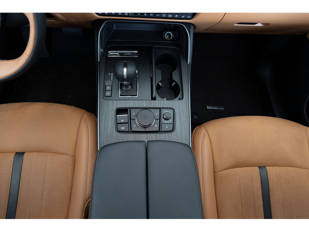 2024 Mazda CX-90 MHEV Signature, Vancouver, Cash