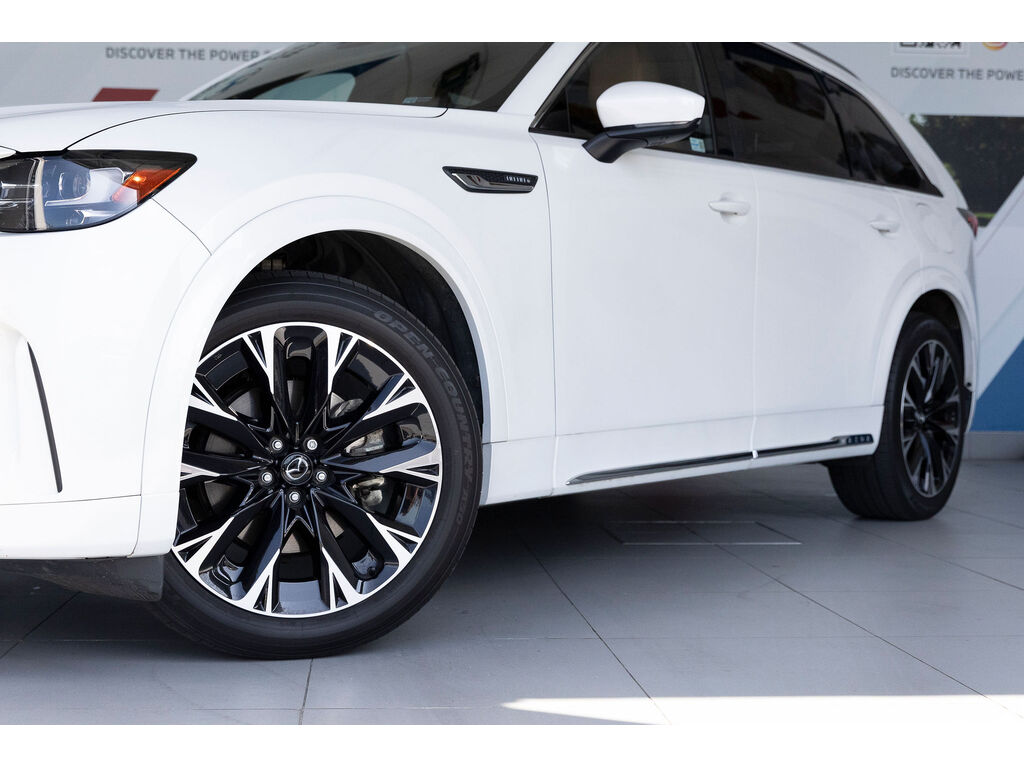 2024 Mazda CX-90 MHEV Signature, Vancouver, Cash