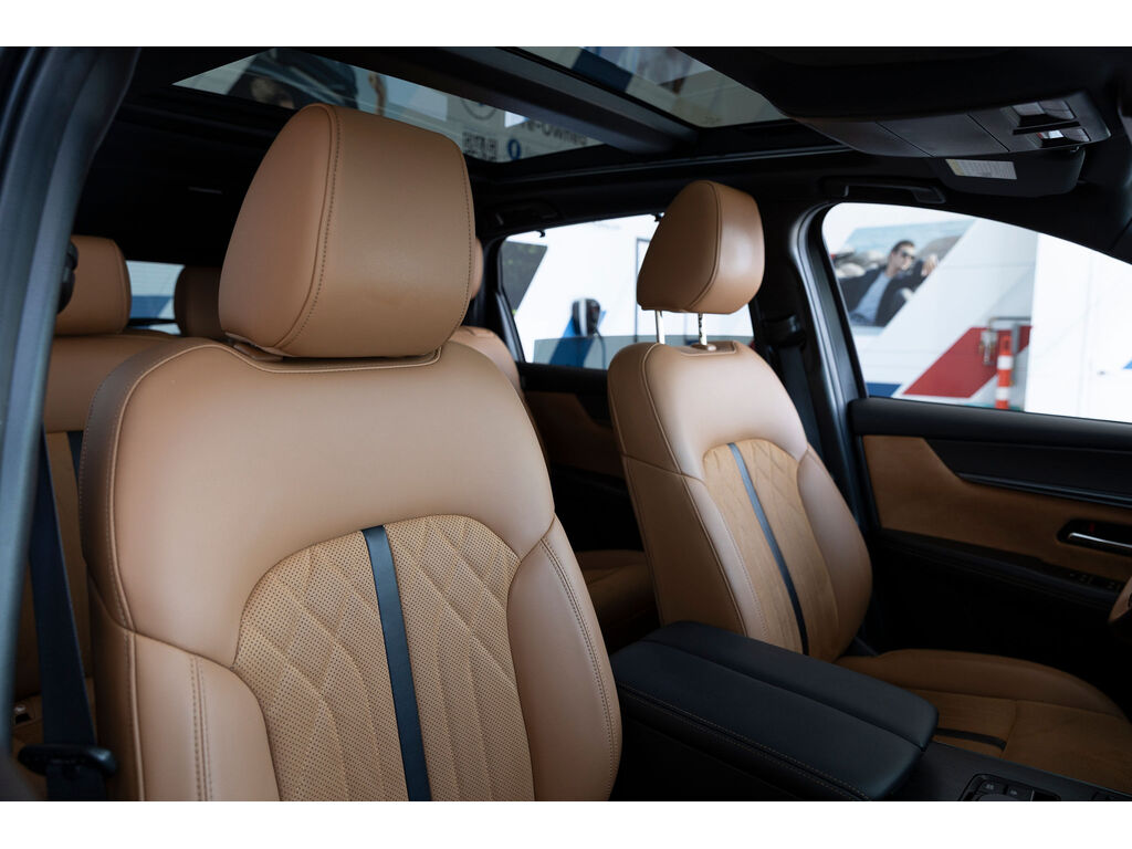 2024 Mazda CX-90 MHEV Signature, Vancouver, Cash