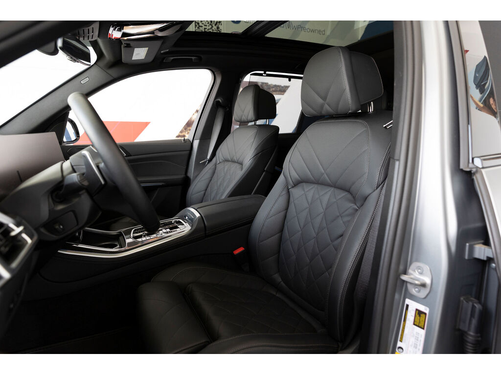2025 BMW X5 PHEV xDrive50, Vancouver, Cash