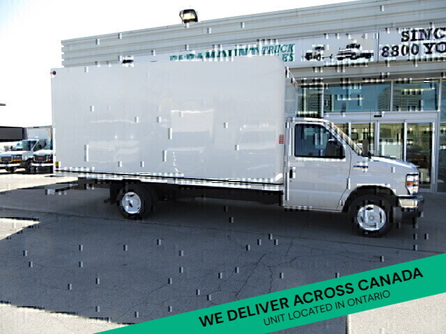 2021 Ford E-450 GAS WITH 16 FT UNICELL BOX & RAMP /   6  IN STOCK