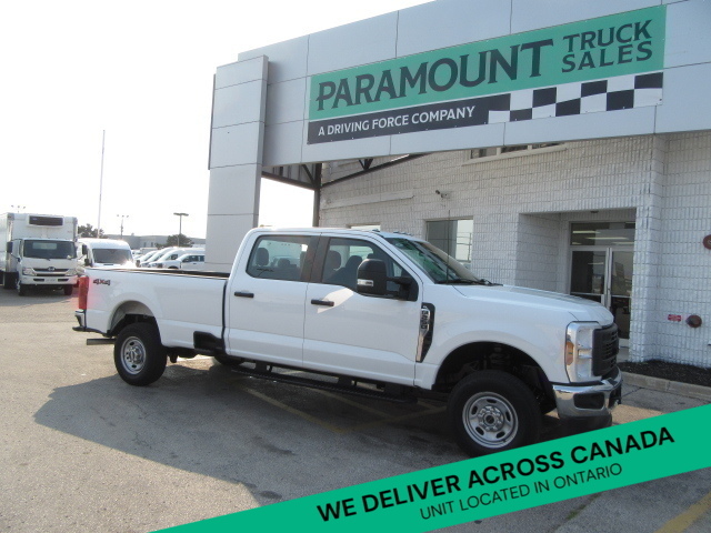 2023 Ford F-250 SUPER DUTY GAS CREW CAB 4X4 WITH 8 FT LONG BOX