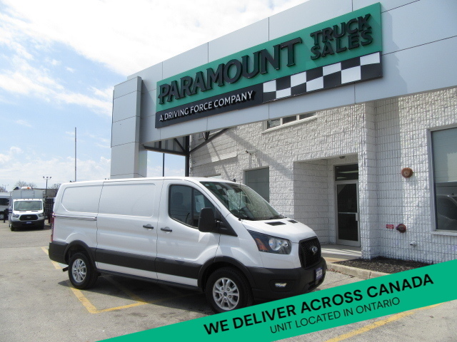 2023 Ford Transit T-150 LOWROOF 130” WB