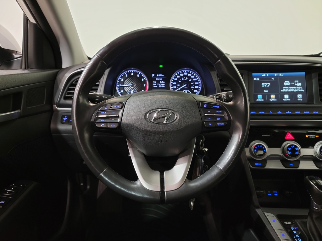Hyundai Elantra 2019