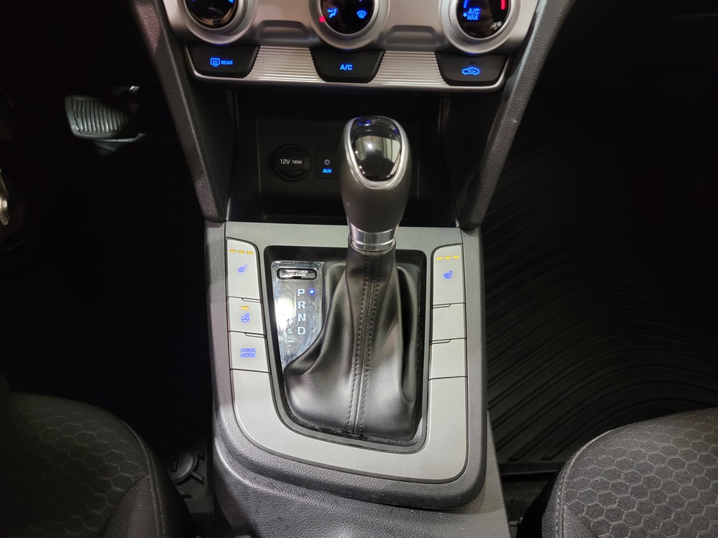 Hyundai Elantra 2019