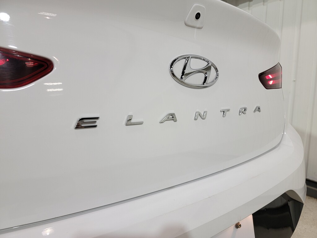 Hyundai Elantra 2019
