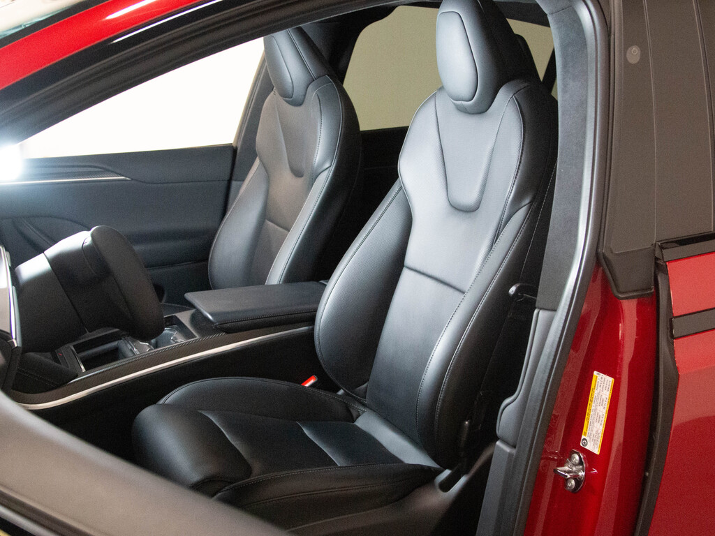 2022 Tesla Model X Plaid, Toronto, Cash