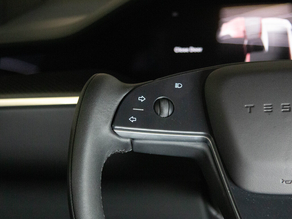 2022 Tesla Model X Plaid, Toronto, Cash