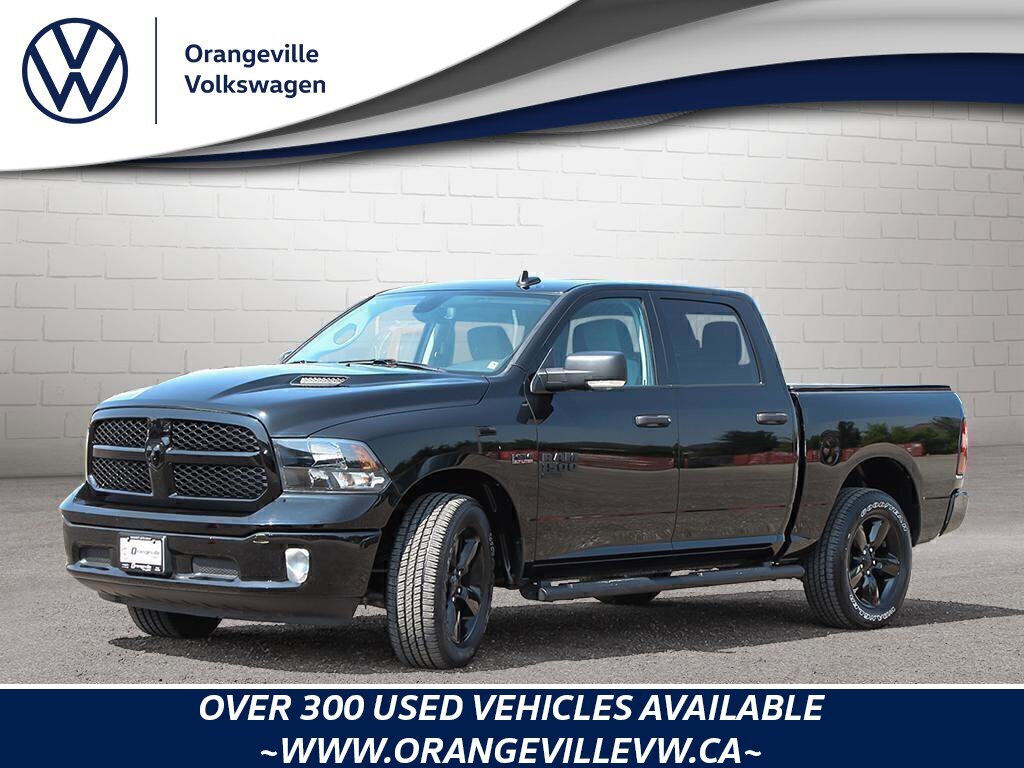 2023 Ram 1500 Classic SLTSLT BLACK, HEMI, CREW, 4X4, NAV, ROOF, HTD CLOT