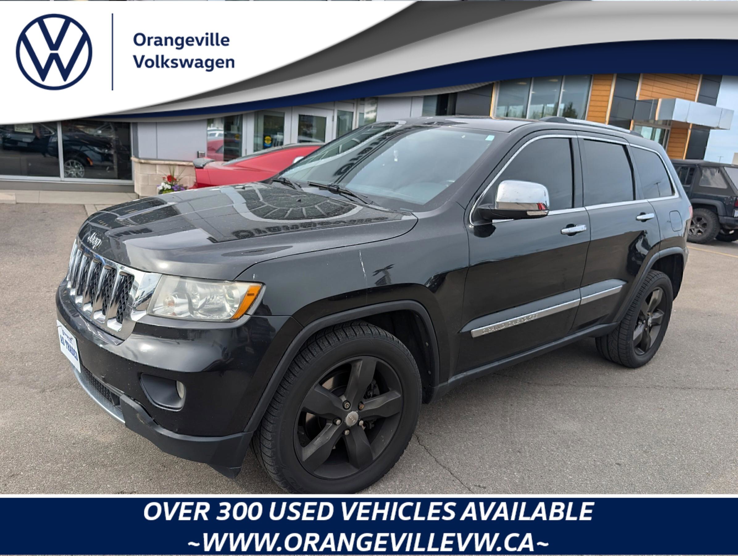 2011 Jeep Grand Cherokee OverlandOVERLAND, HEMI V8, 4X4, NAV, ROOF, AS-TRAD
