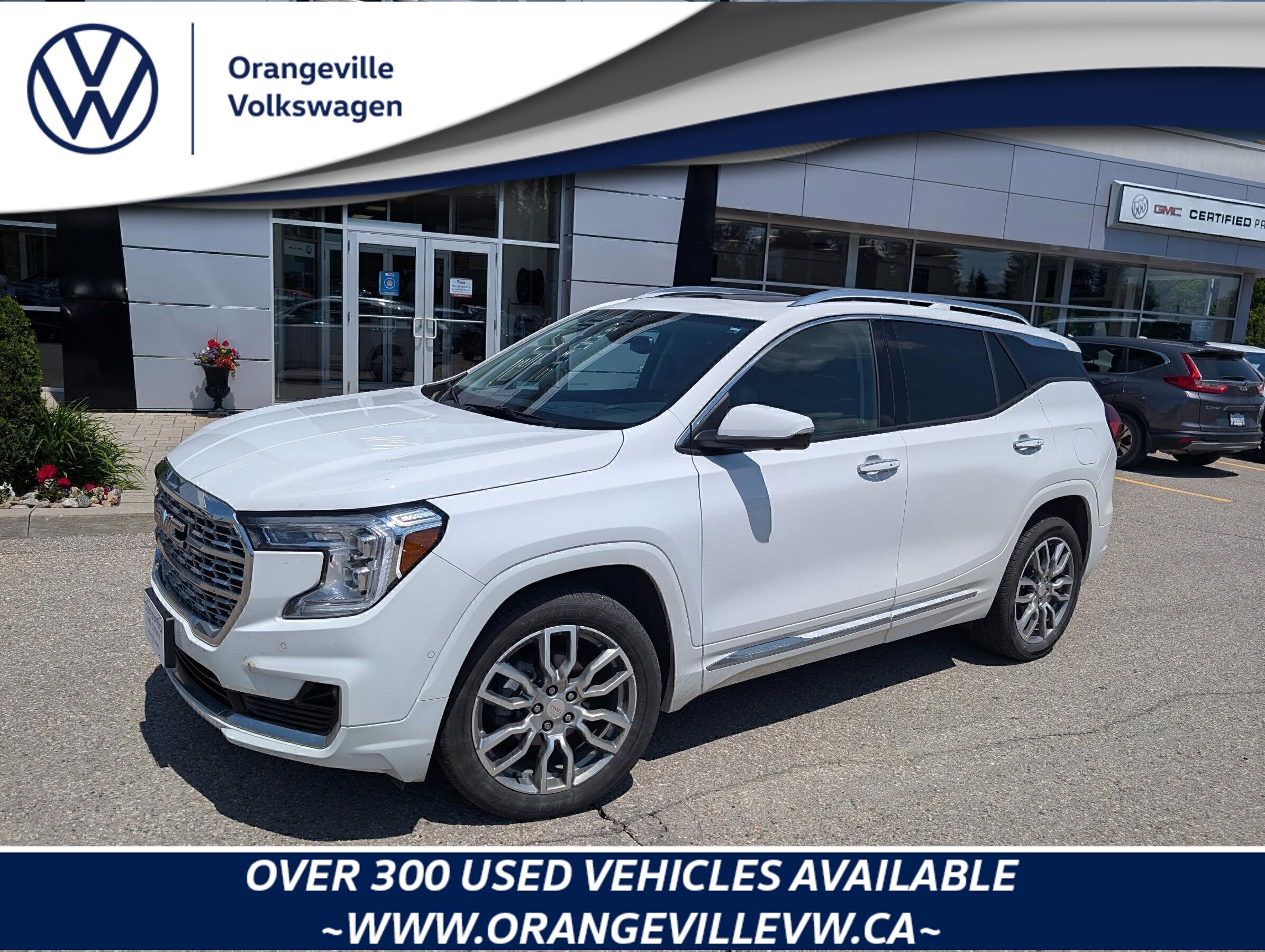 2023 GMC Terrain DenaliDENALI AWD, NAV, ROOF, LOADED, 1-OWNER!