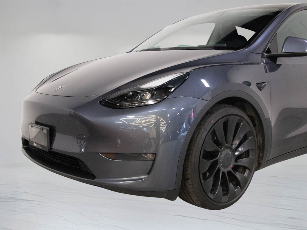 2022 Tesla Model Y Performance, Toronto, Cash