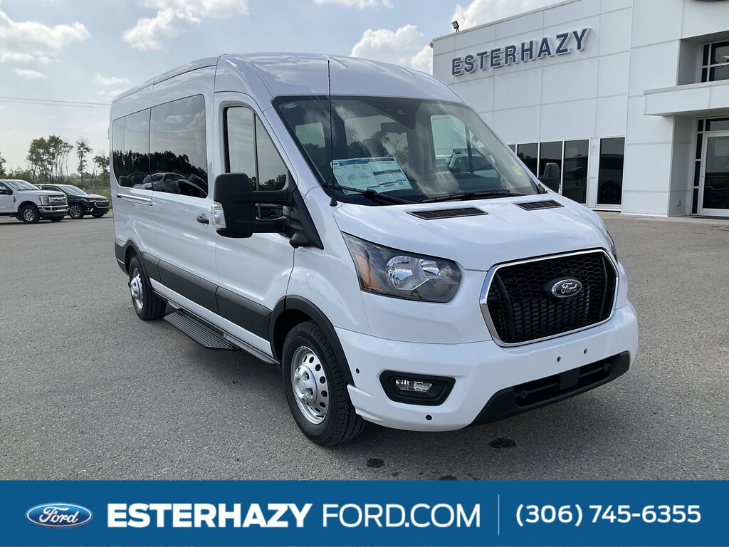 2025 Ford Transit Passenger Wagon XL | REVERSE CAMERA | NAVIGATION | REMOTE START
