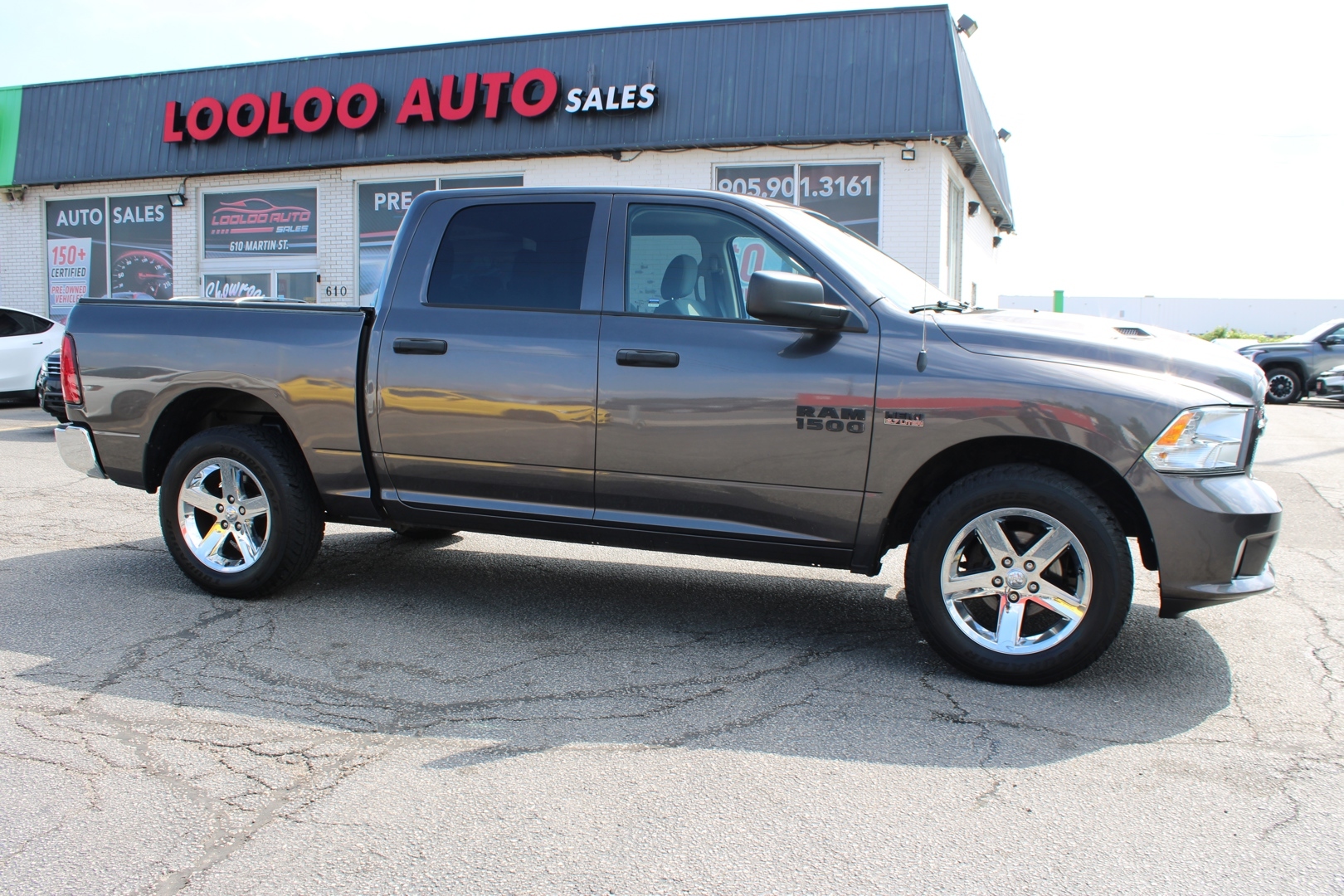 2018 Ram 1500 EXPRESS 4WD Crew Cab HEMI 5.7L BACKUP CAMERA TONEA