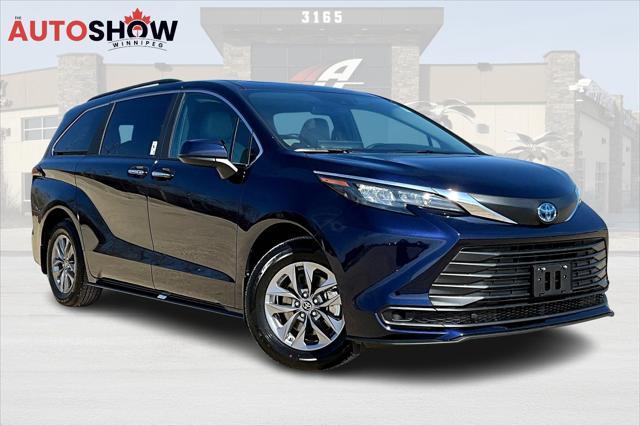 2025 Toyota Sienna XLE | CarPlay | Htd Leat Seats | Moonroof | 8-Pass
