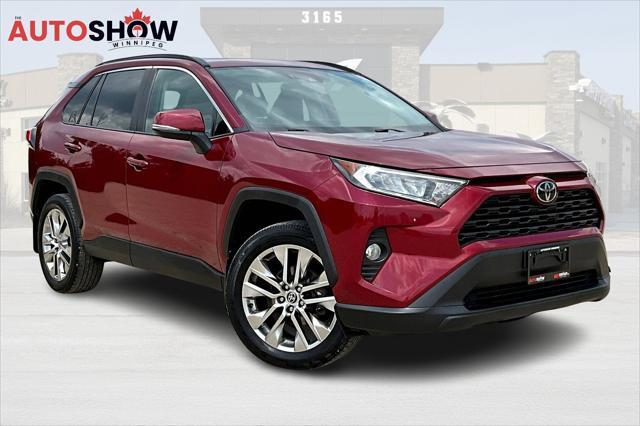 2021 Toyota RAV4 XLE | CarPlay | Heated Seats+Steering | Roof