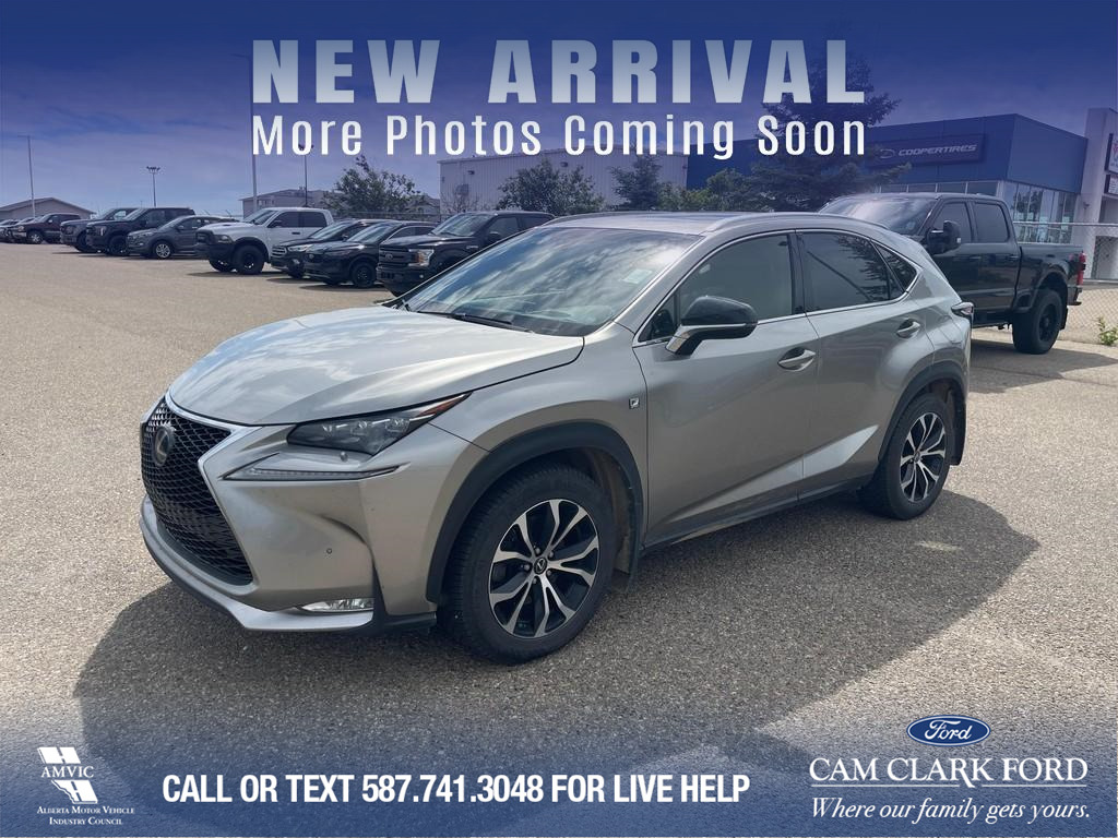2017 Lexus NX 200t LEATHER | SUNROOF | POWER LIFTGATE | HEATED STEATS