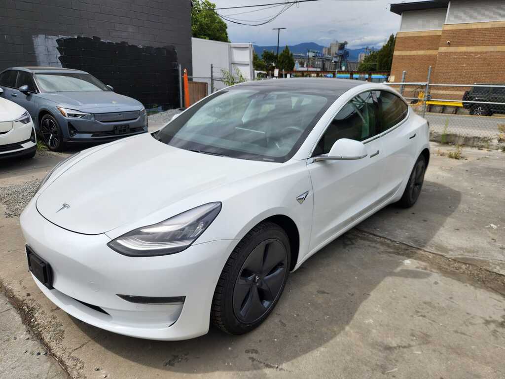 2020 Tesla Model 3 Standard Range Plus, Vancouver, Cash