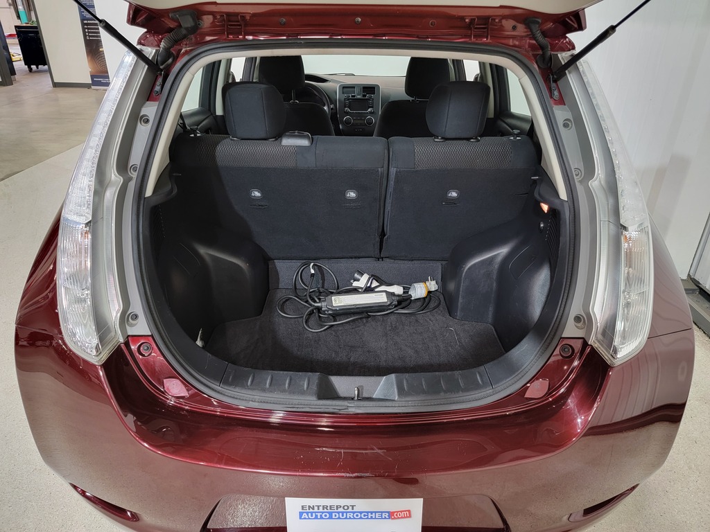 Nissan LEAF 2016