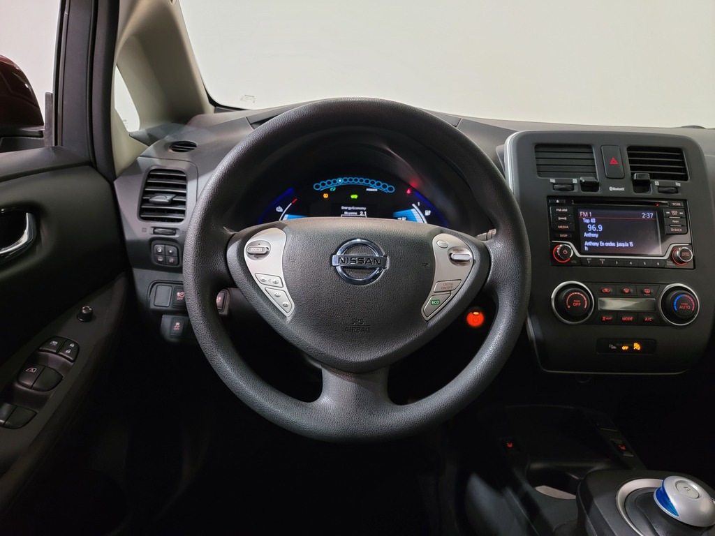 Nissan LEAF 2016