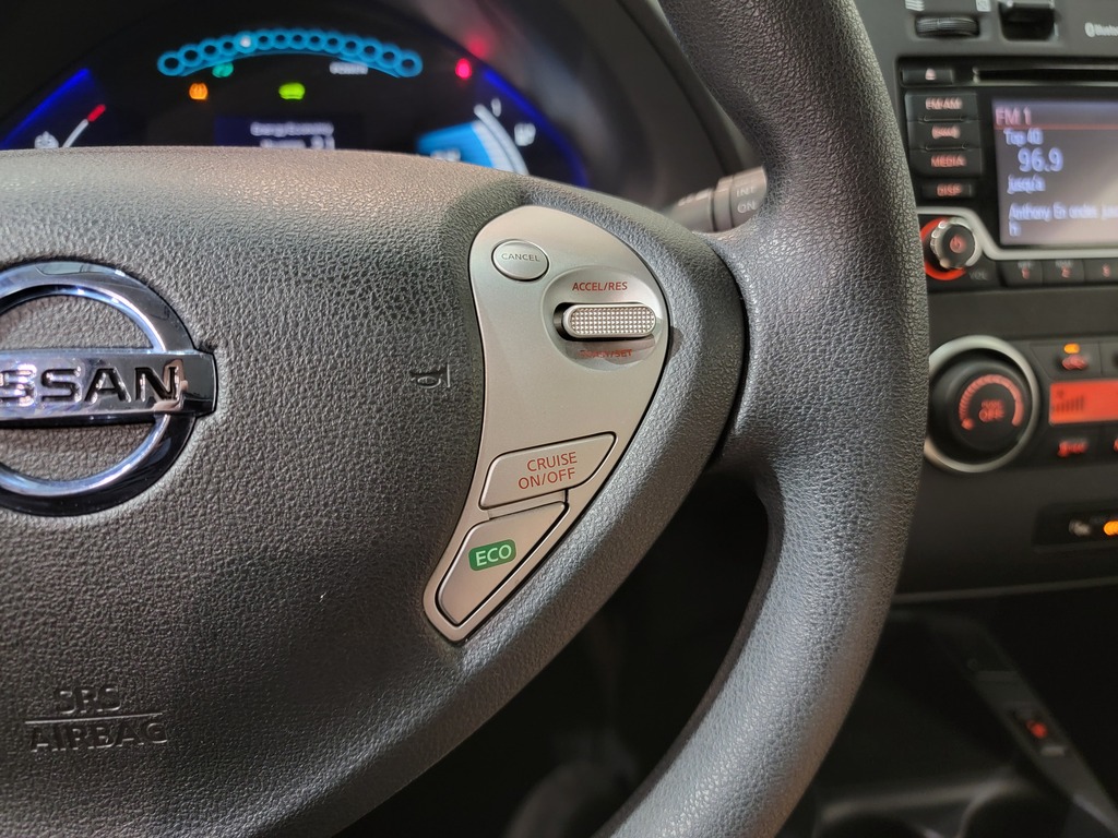 Nissan LEAF 2016