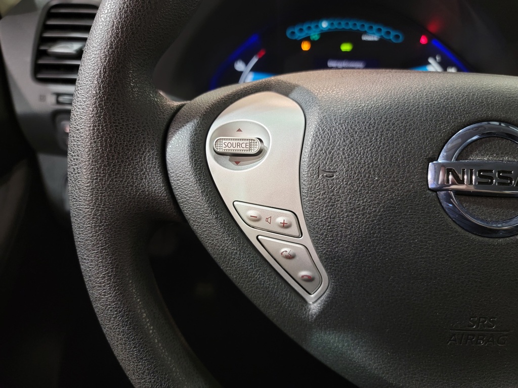 Nissan LEAF 2016