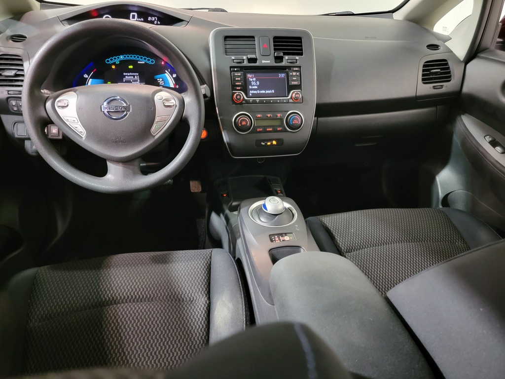Nissan LEAF 2016