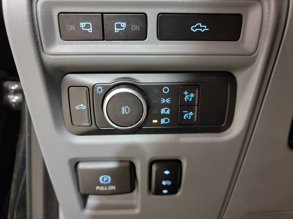 Ford F-150 2021