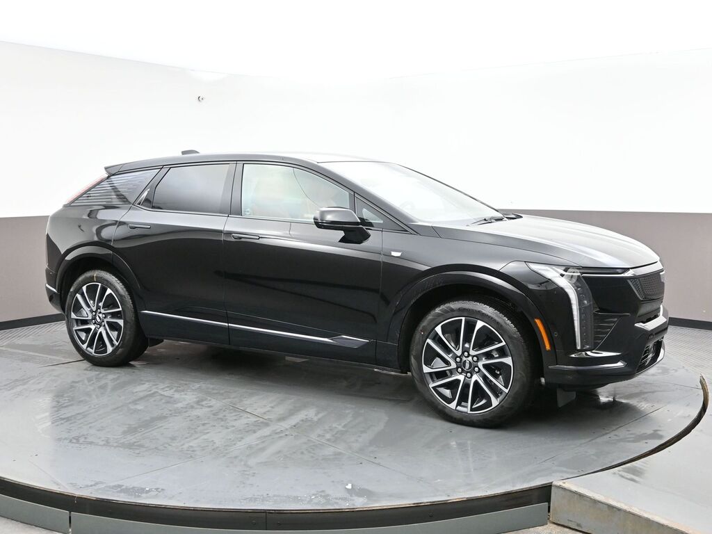 2025 Cadillac OPTIQ SPORT