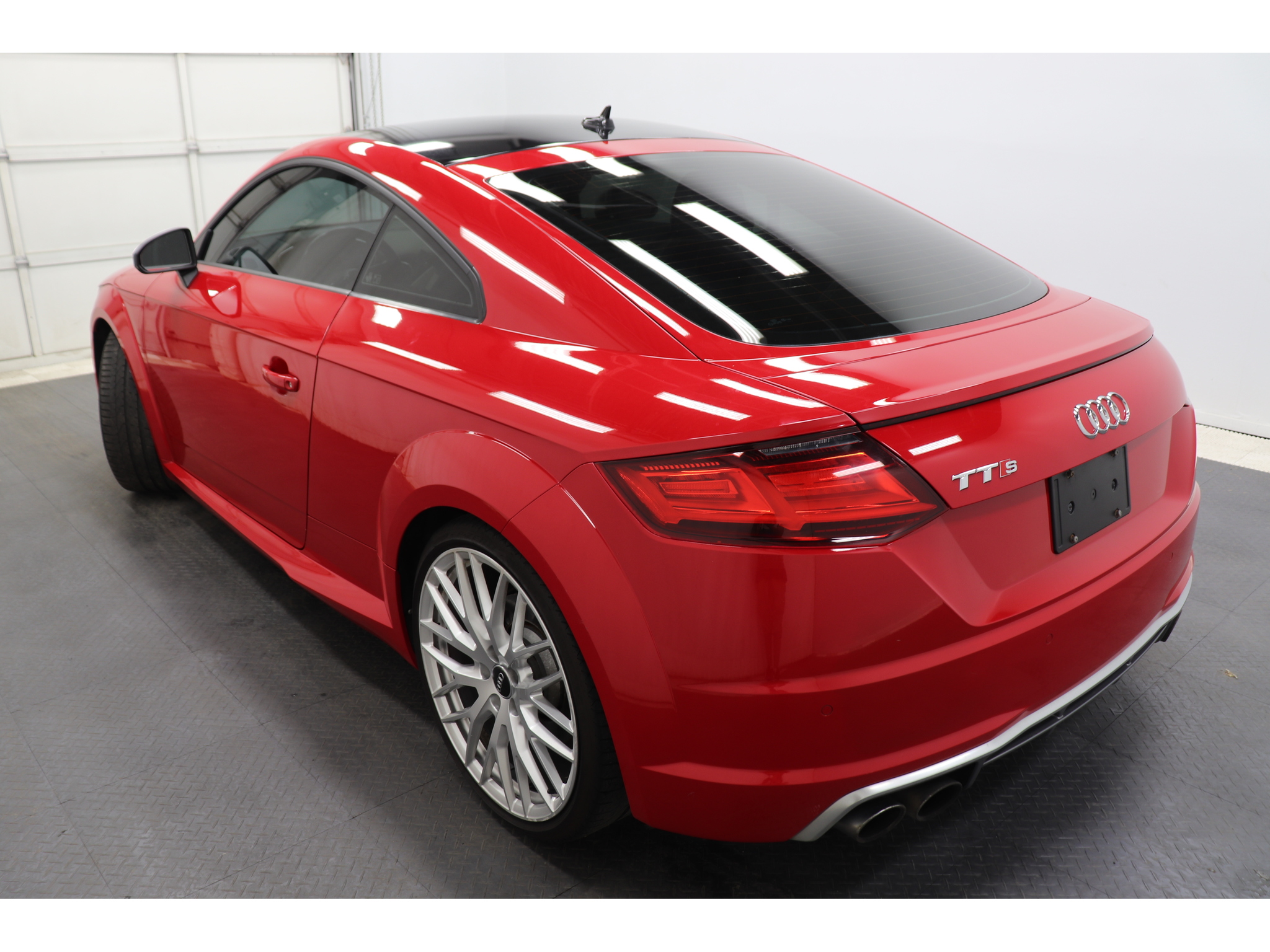2016 Audi TTS