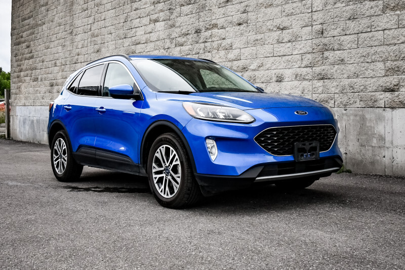 2021 Ford Escape SEL AWD  • NAV • POWER LIFTGATE • PARK ASSIST