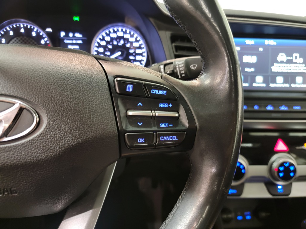 Hyundai Elantra 2019