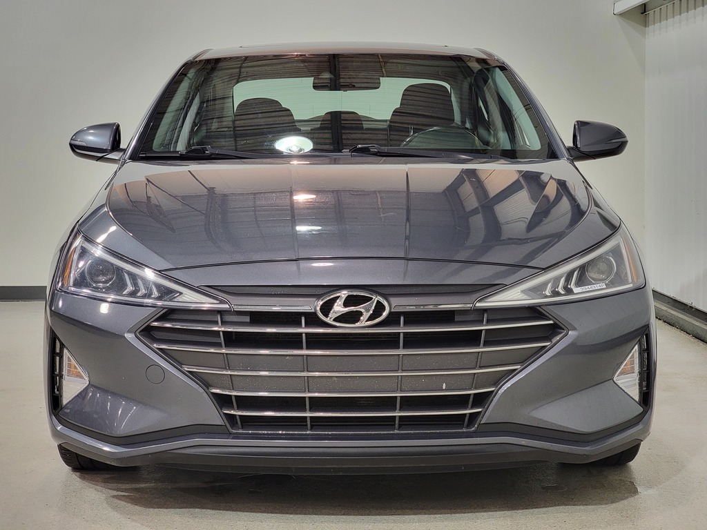 Hyundai Elantra 2019