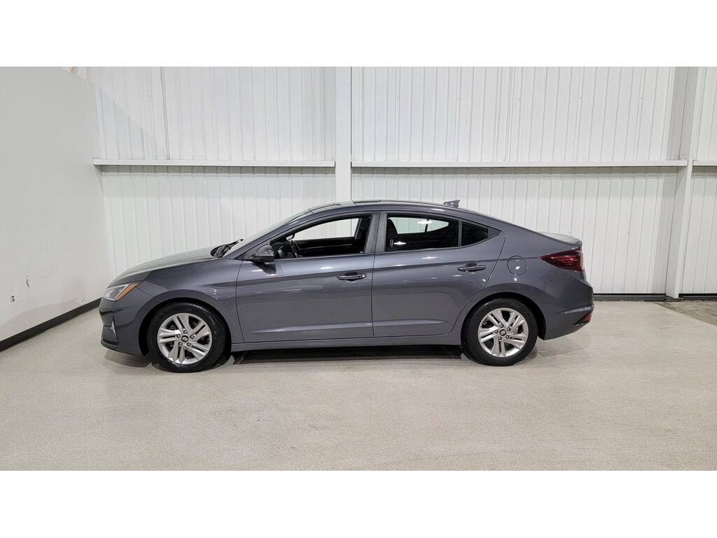 Hyundai Elantra 2019