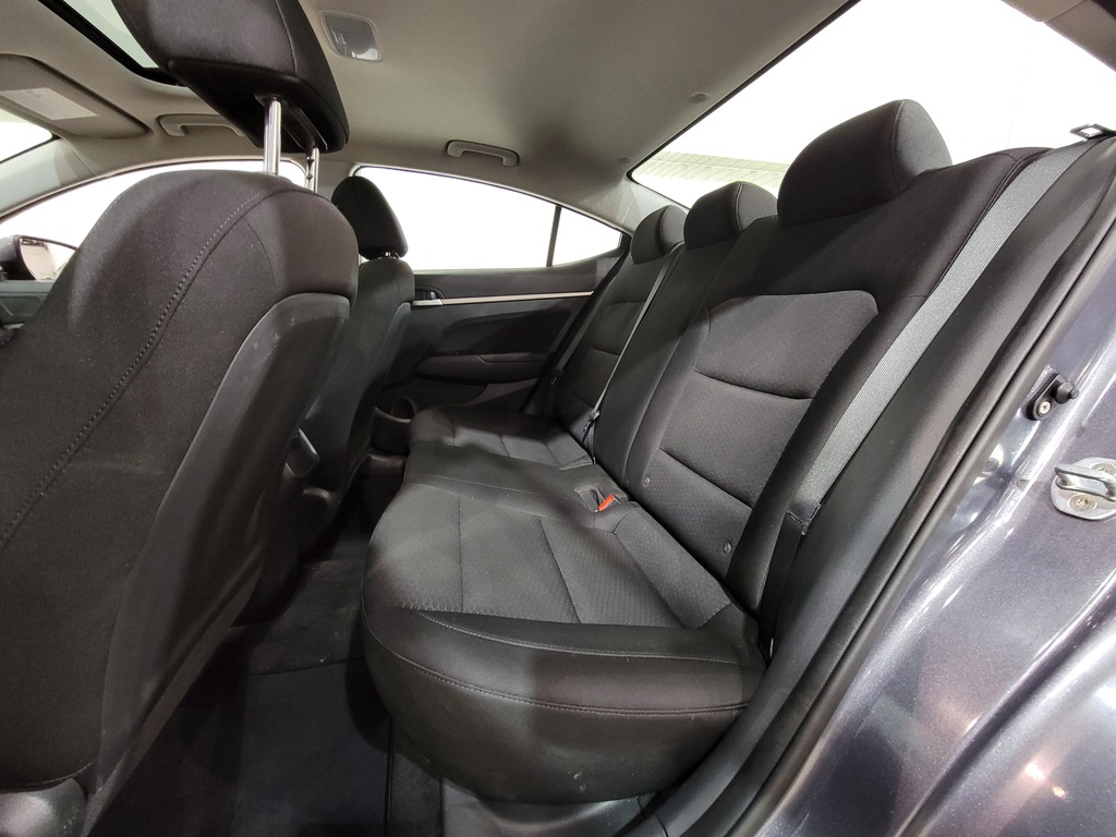 Hyundai Elantra 2019