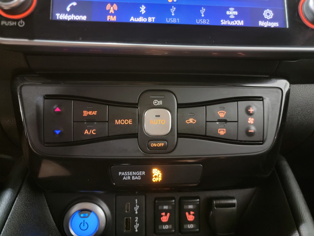 Nissan LEAF 2023
