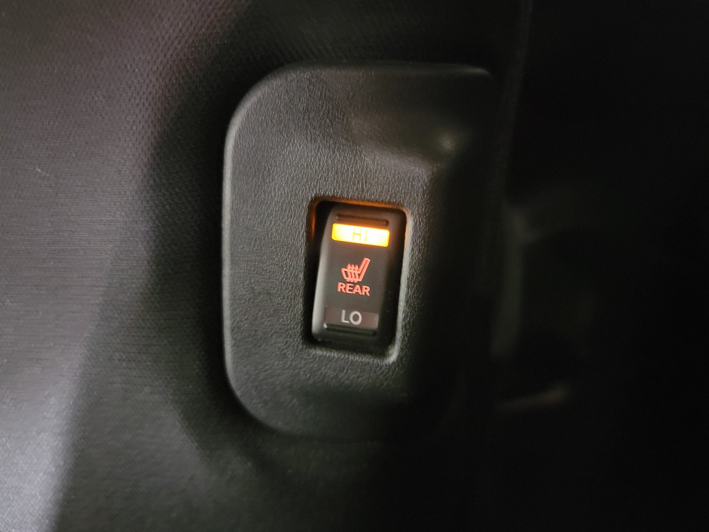 Nissan LEAF 2023