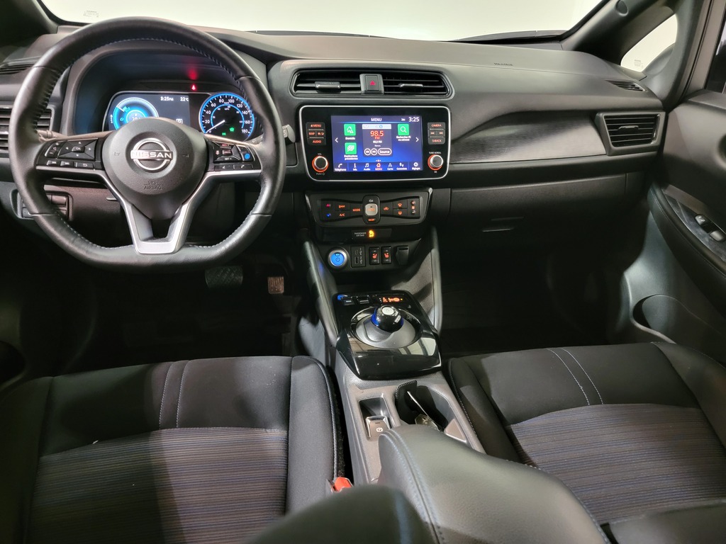 Nissan LEAF 2023
