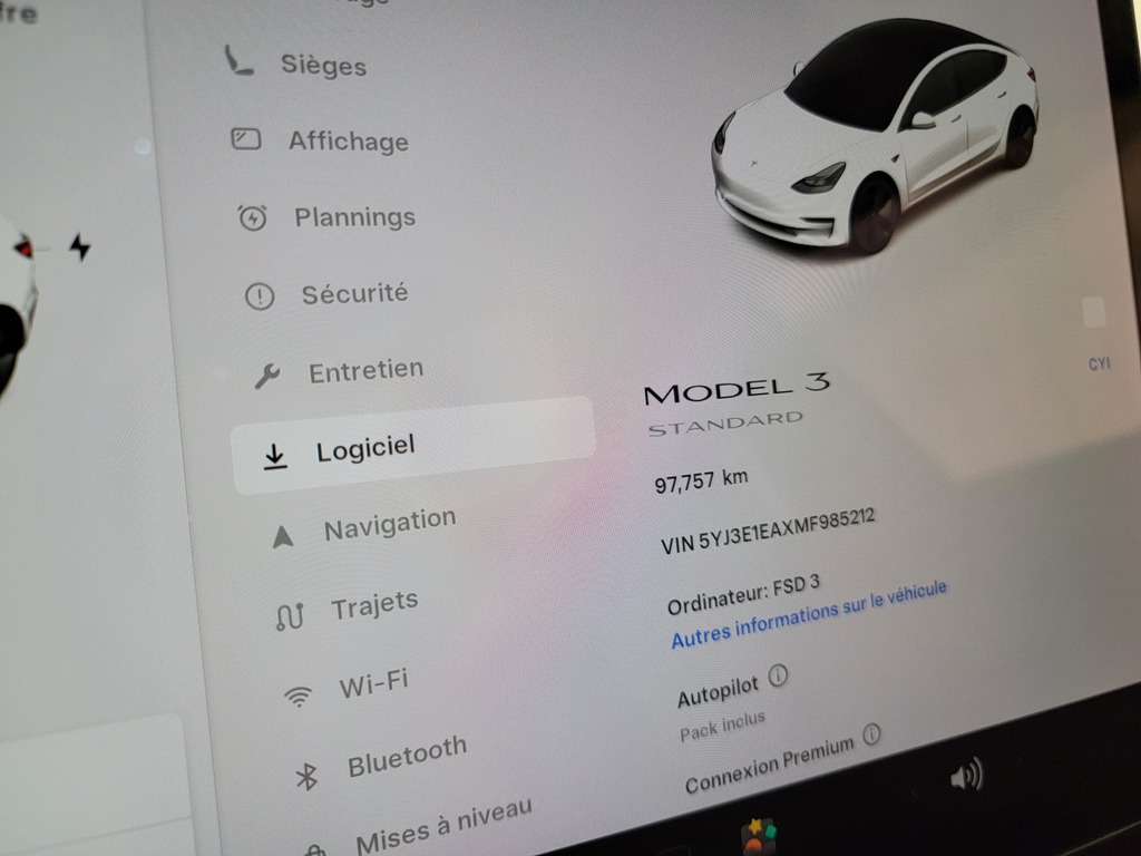 Tesla Model 3 2021