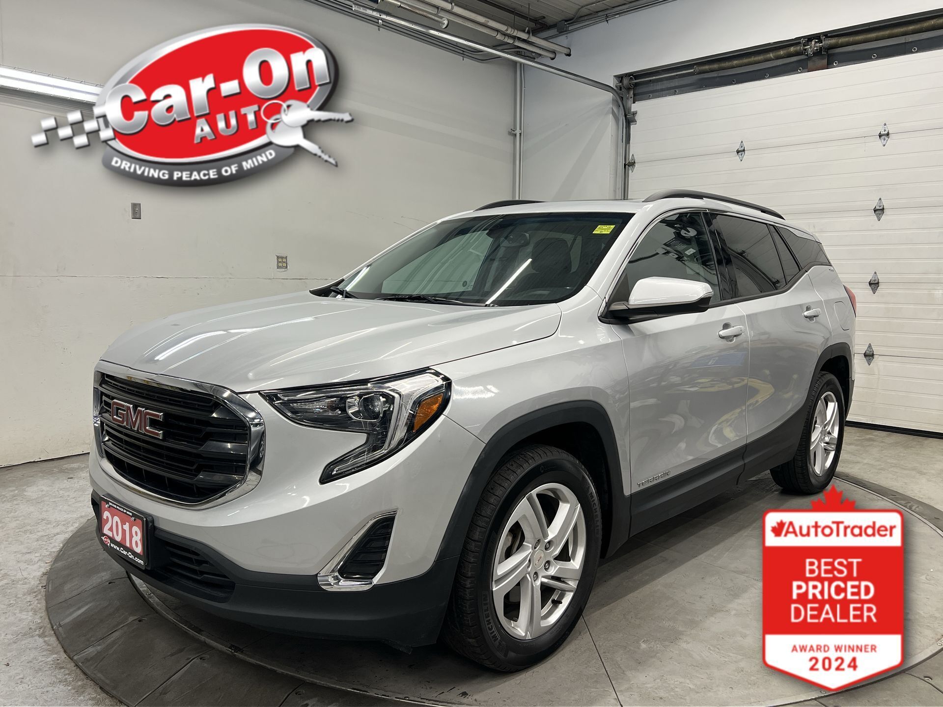 2018 GMC Terrain AWD| ONLY 81,000KMS| PANO ROOF| HTD SEATS| NAV