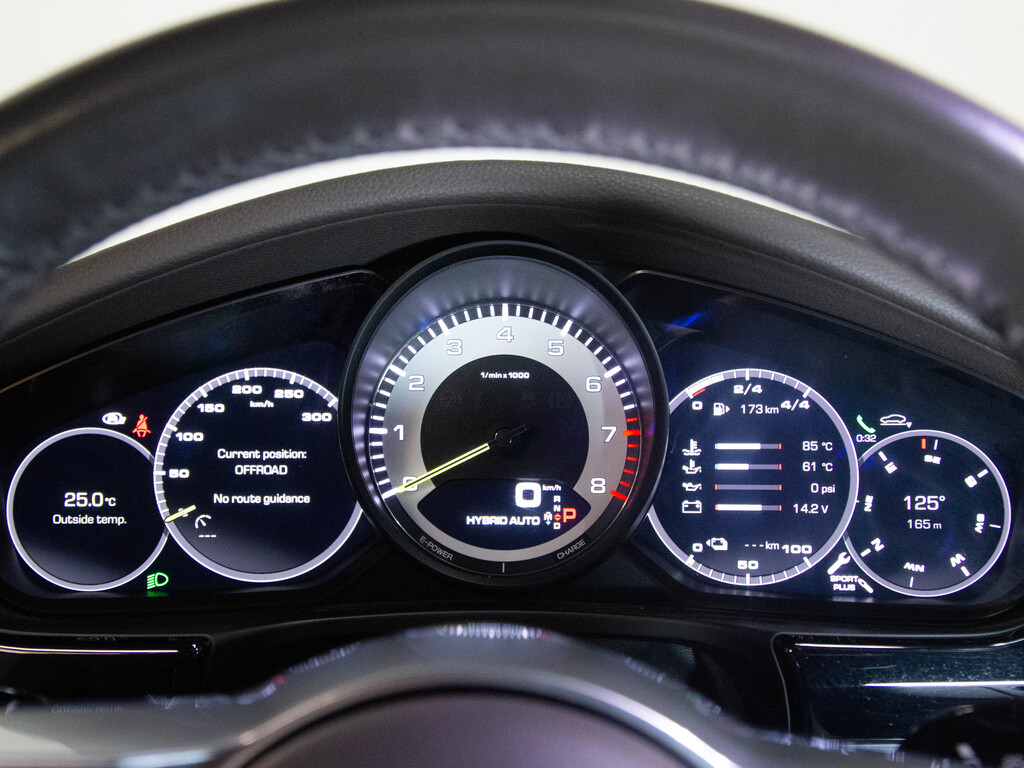 2018 Porsche Panamera E-Hybrid 4, Toronto, Cash