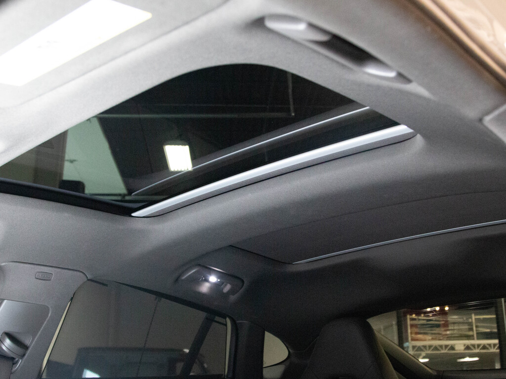 2018 Porsche Panamera E-Hybrid 4, Toronto, Cash