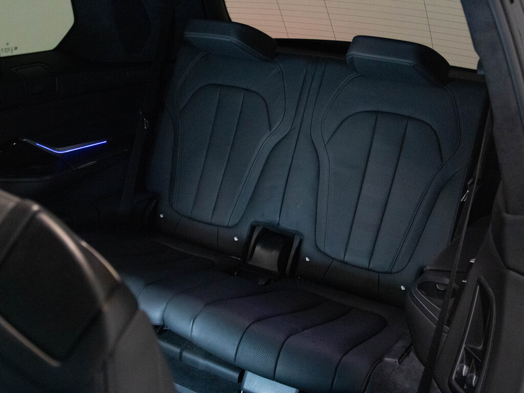 2020 BMW X7 xDrive40i, Toronto, Cash