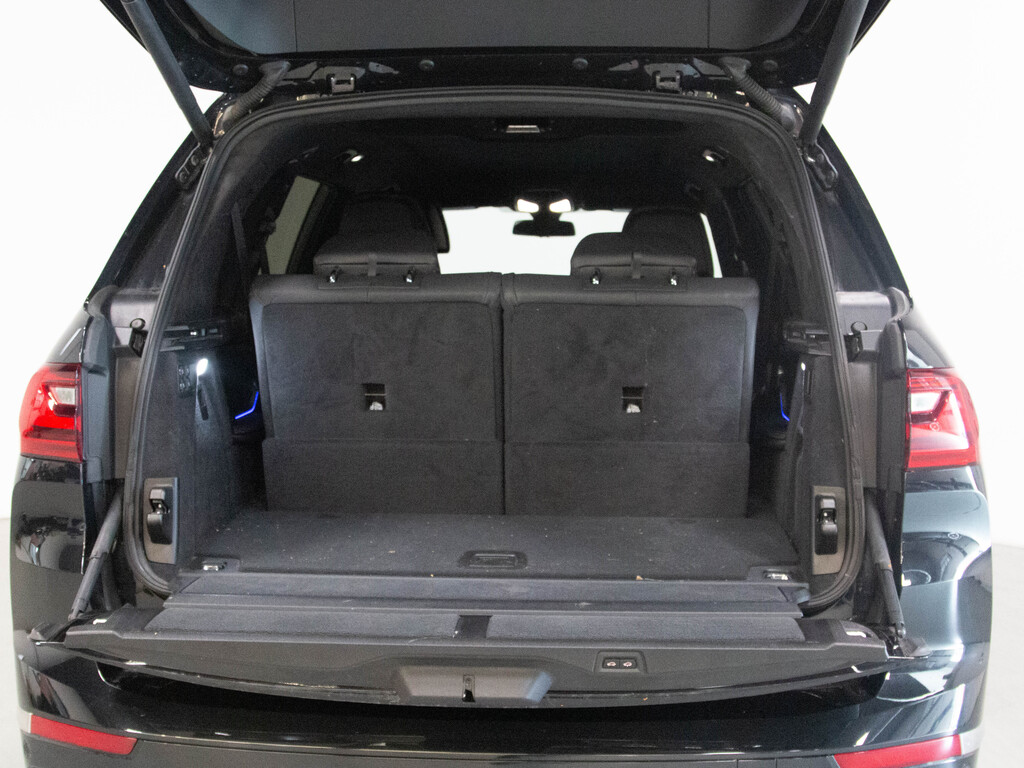 2020 BMW X7 xDrive40i, Toronto, Cash