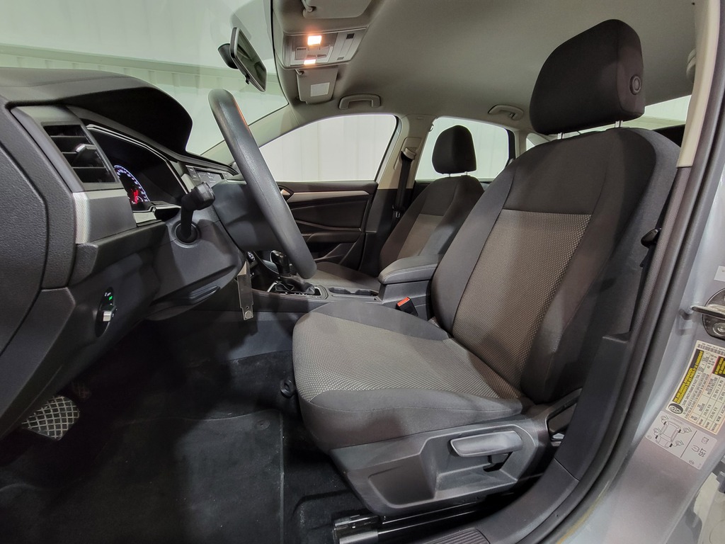 Volkswagen Jetta 2021