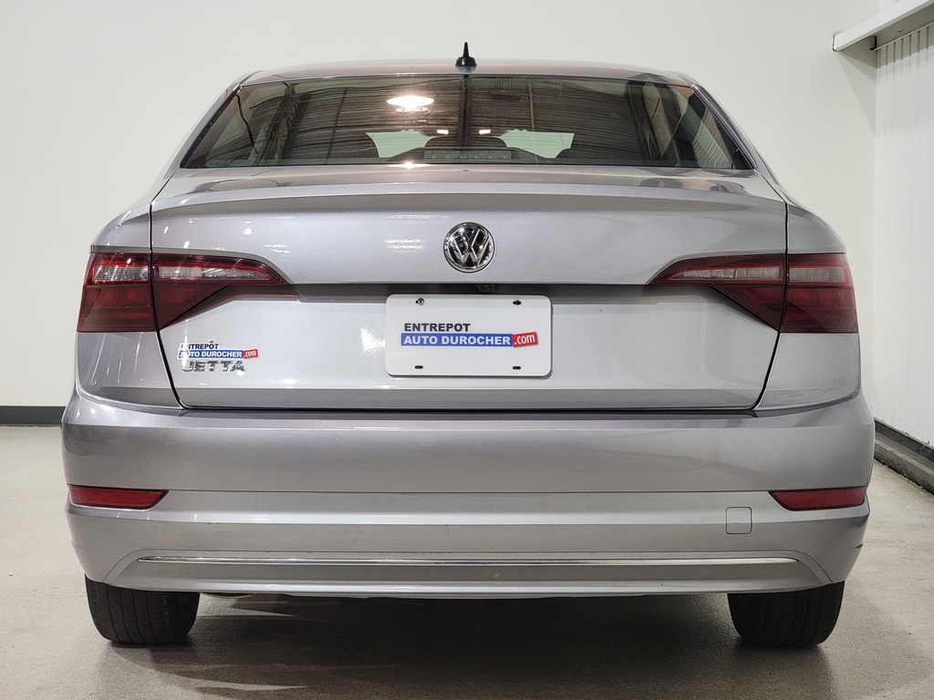 Volkswagen Jetta 2021