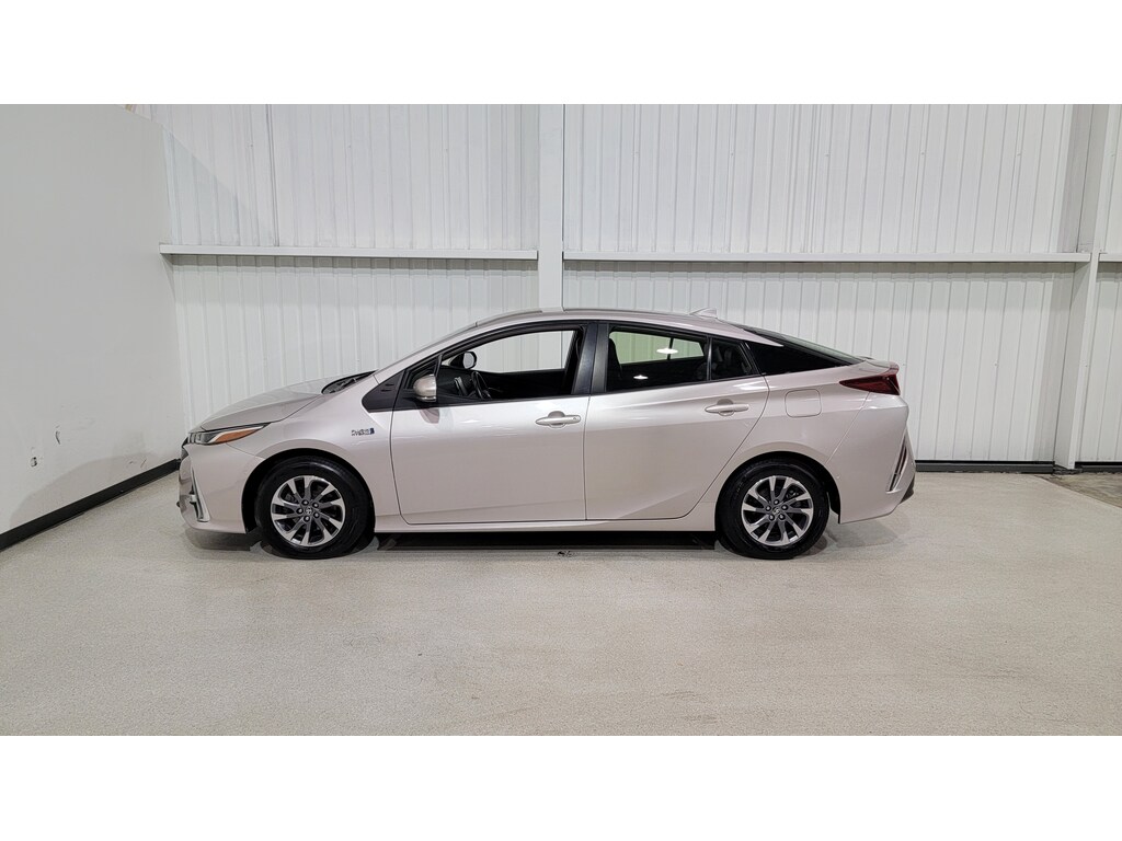Toyota Prius Prime 2022
