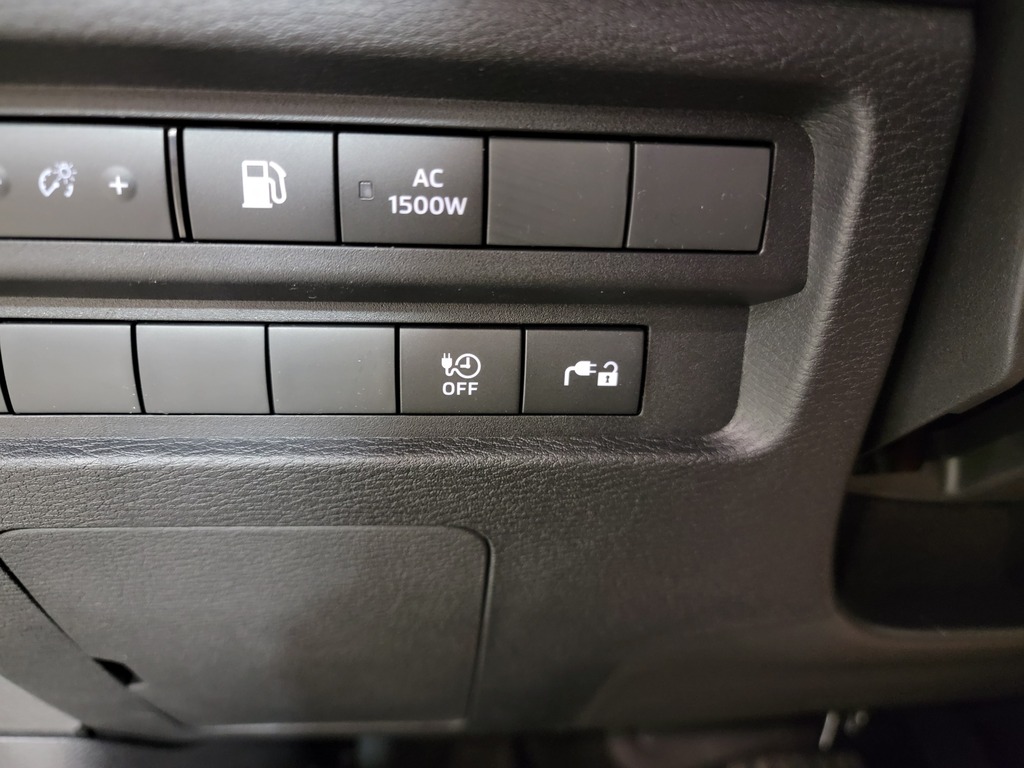 Mitsubishi Outlander PHEV 2025