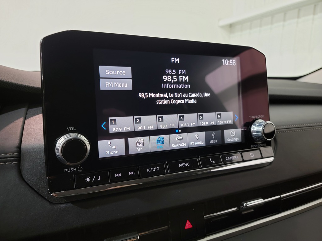Mitsubishi Outlander PHEV 2025